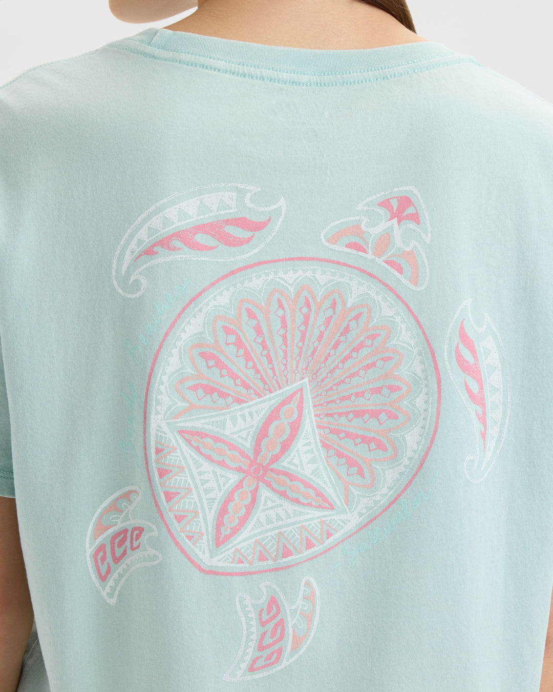 Women’s Beach Turtle Cropped Boyfriend Tee