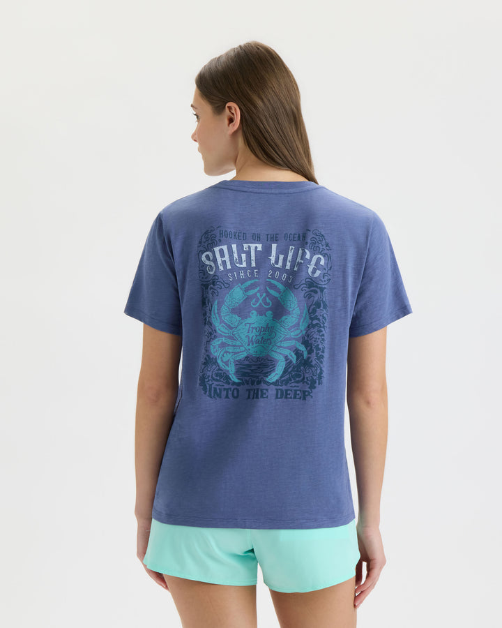 Women’s Trophy Waters Boyfriend Tee