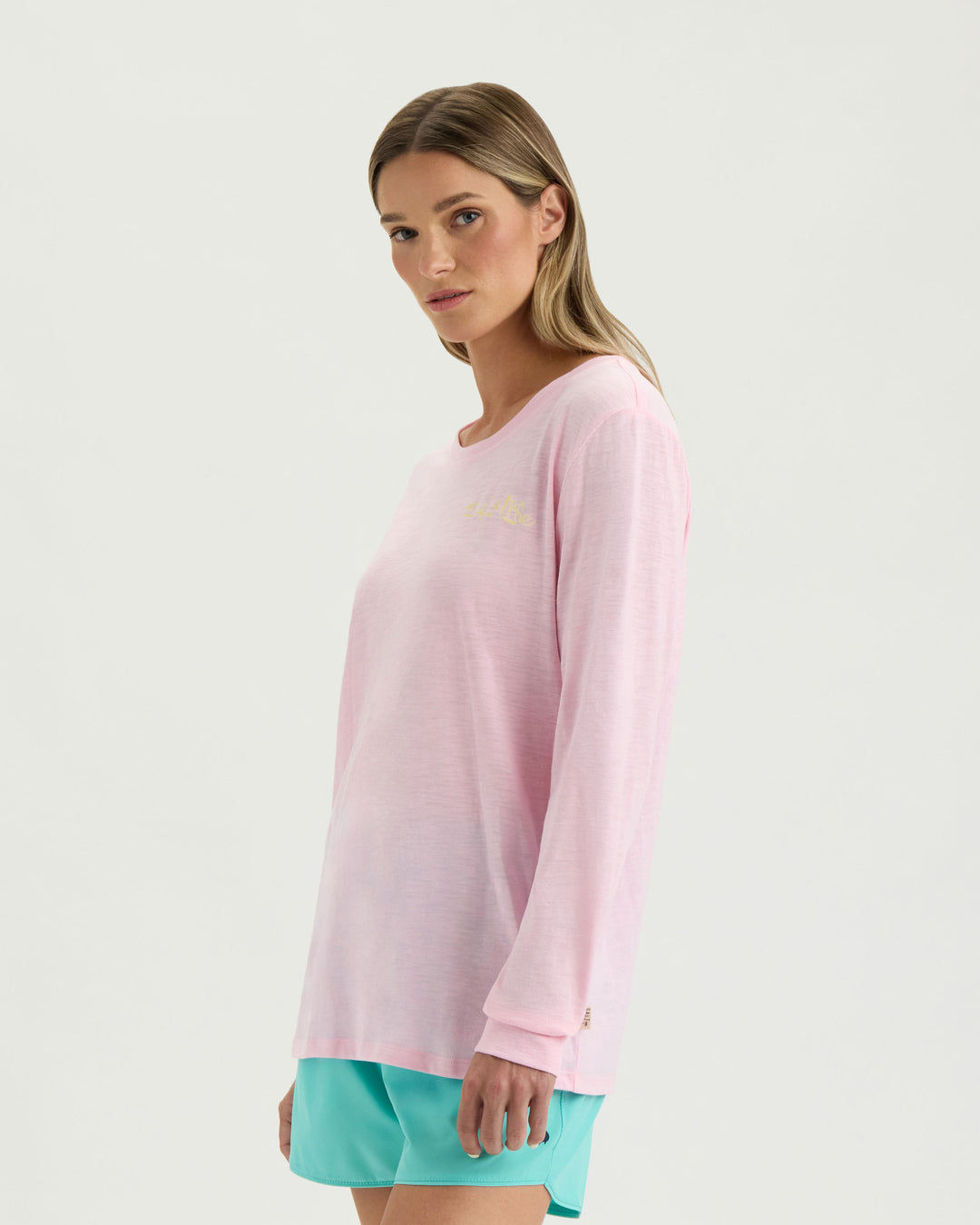 Women’s Diamond Badge Long Sleeve Tee