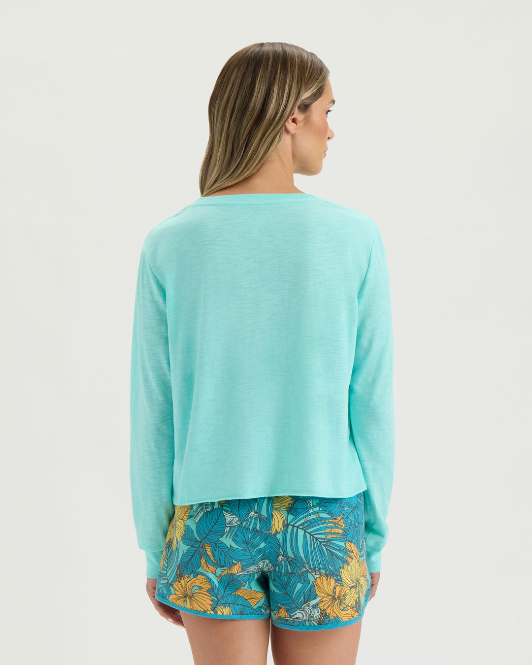 Women’s Cropped Long Sleeve Tee