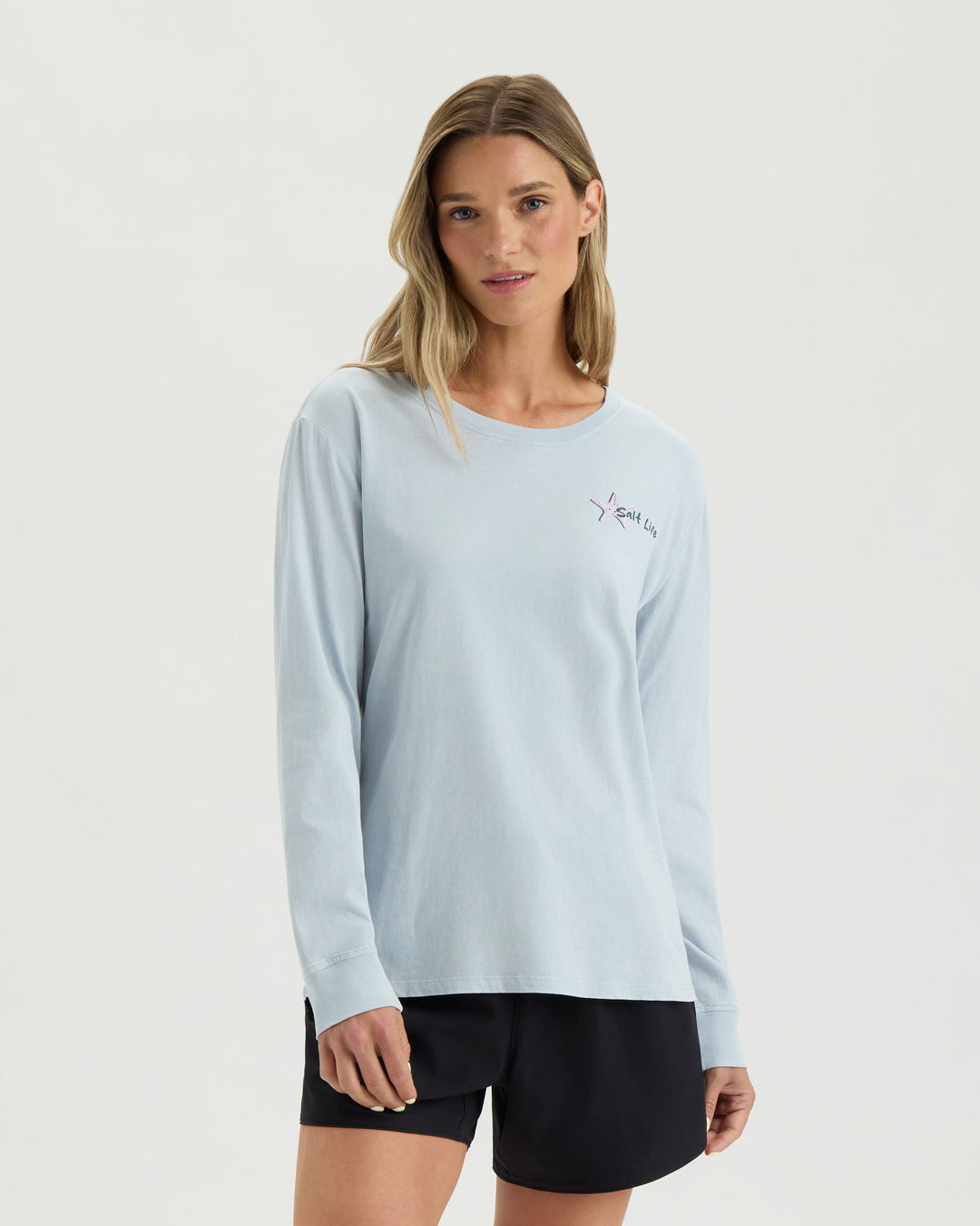 Women’s Coastal Escape Long Sleeve Tee