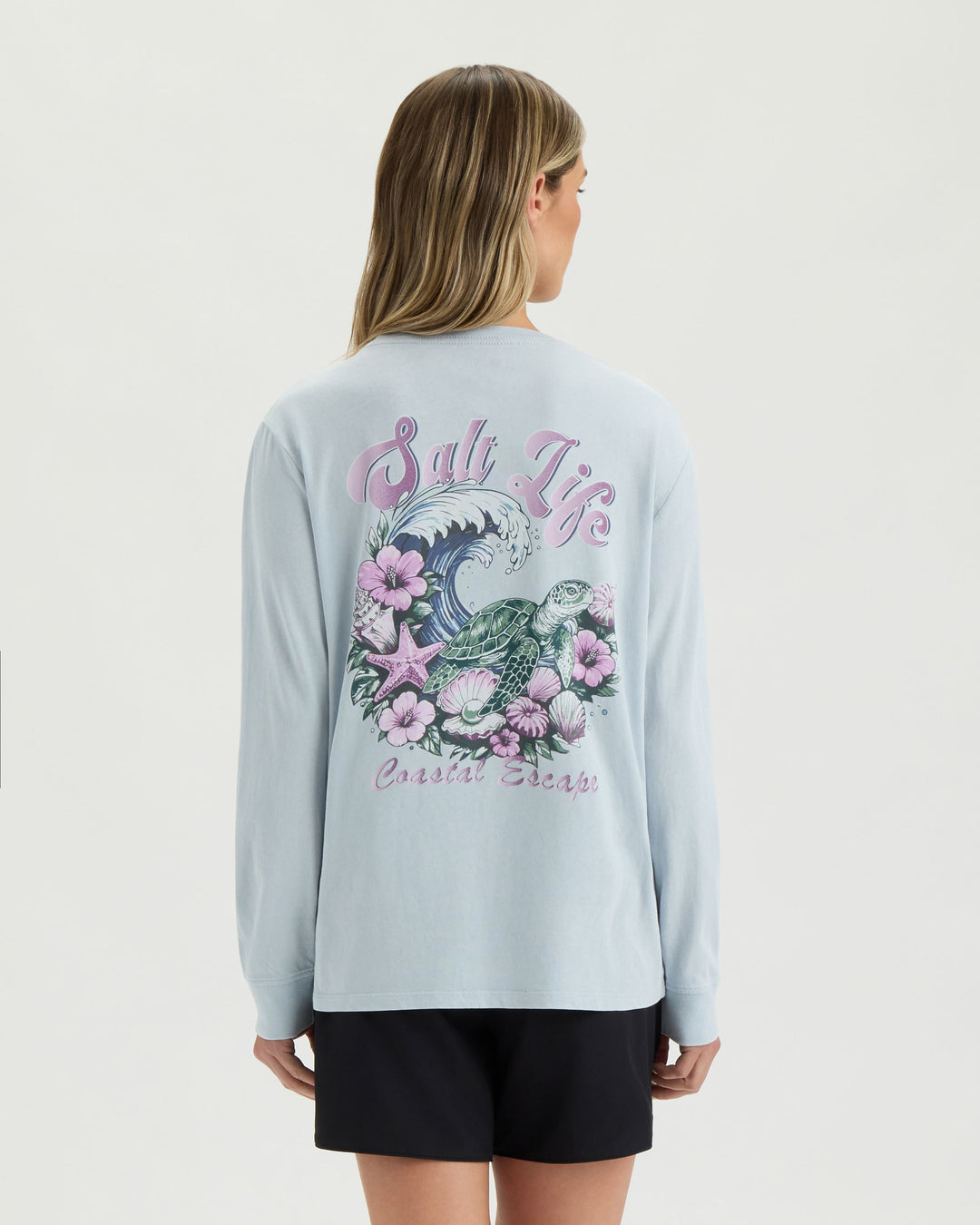 Women’s Coastal Escape Long Sleeve Tee
