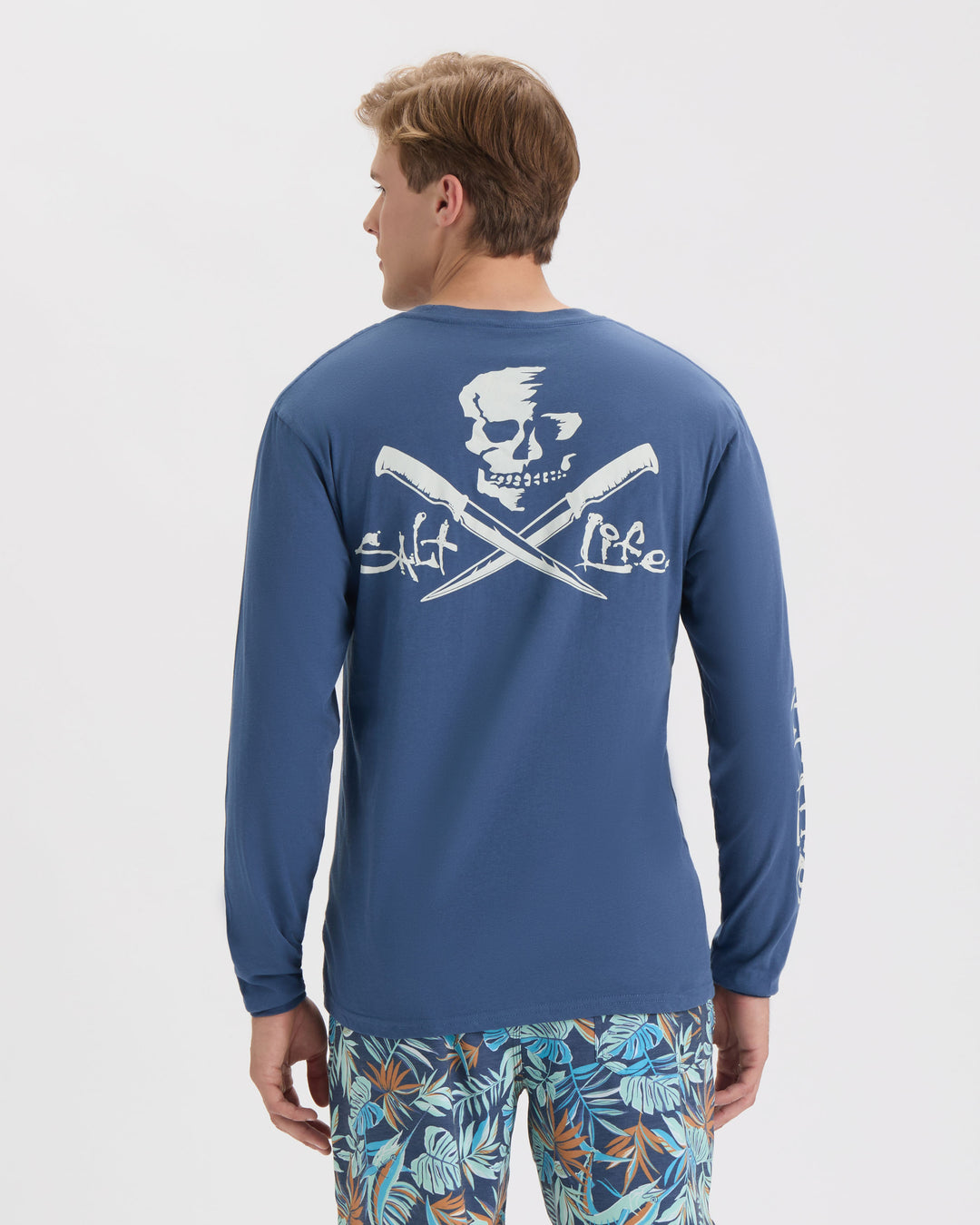 Men’s Skull and Fillet Long Sleeve Shirt