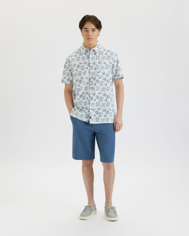 Men’s Voyager’s Stamps Performance Woven Shirt